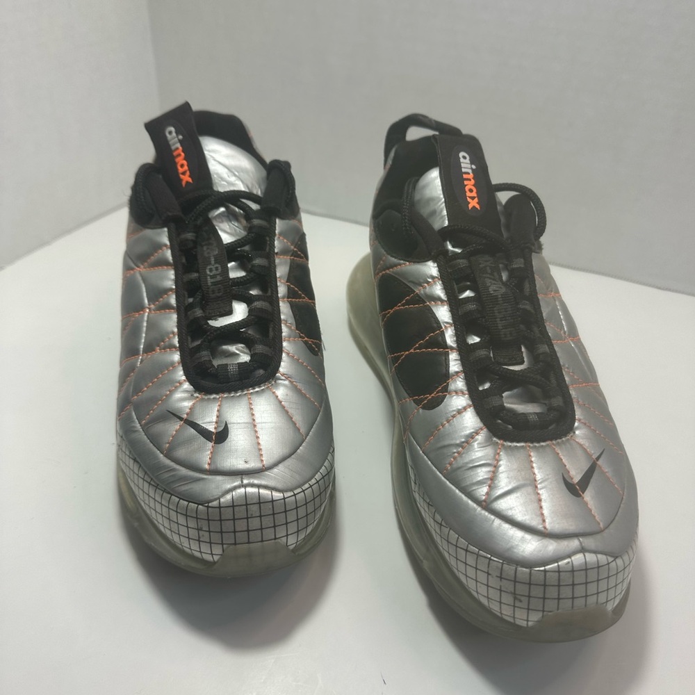 Nike Kids Sneakers Silver and Black